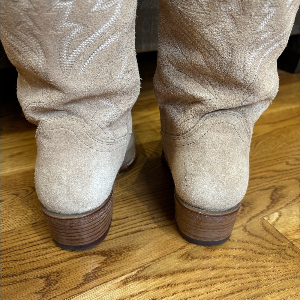 Tecovas The Abby Boots in driftwood shade - Picture 7 of 14
